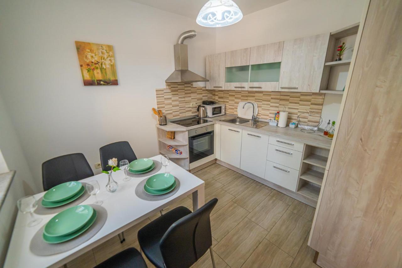 Harmony Inn Apartments Portoroz Bagian luar foto