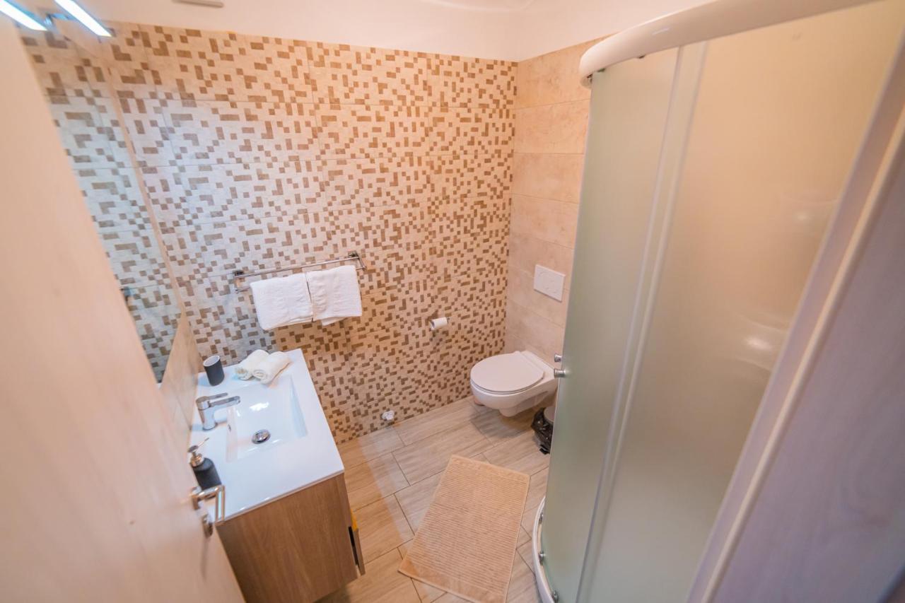 Harmony Inn Apartments Portoroz Bagian luar foto