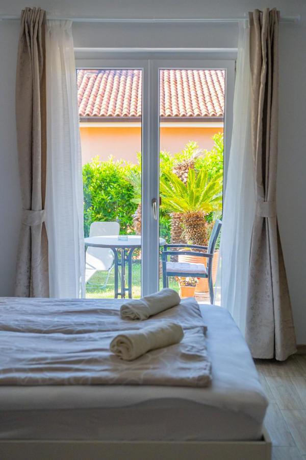 Harmony Inn Apartments Portoroz Bagian luar foto