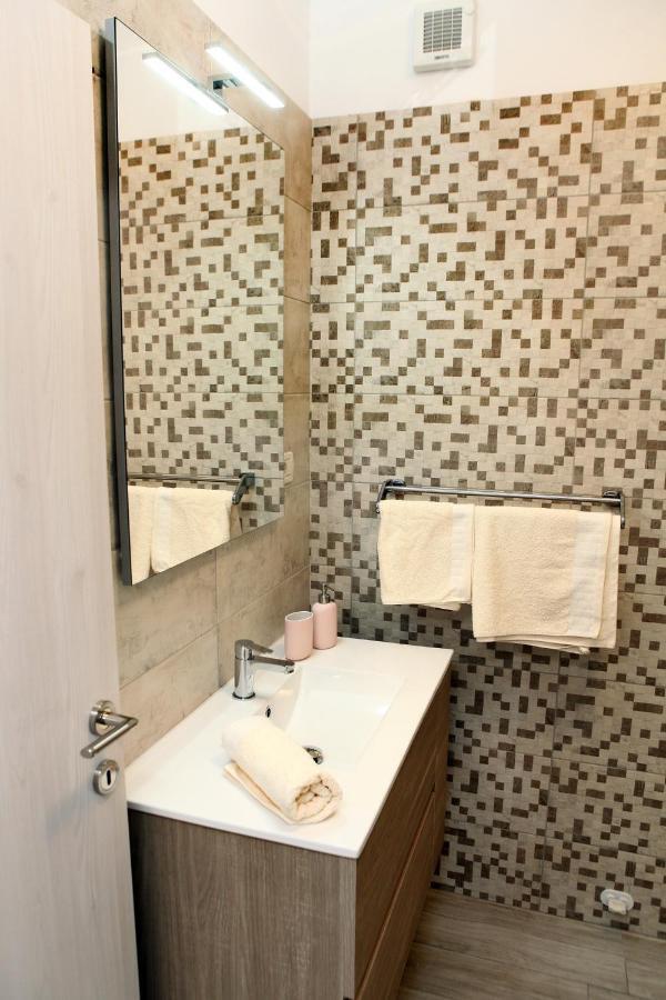 Harmony Inn Apartments Portoroz Bagian luar foto