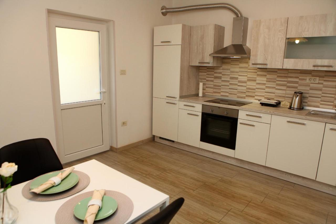Harmony Inn Apartments Portoroz Bagian luar foto