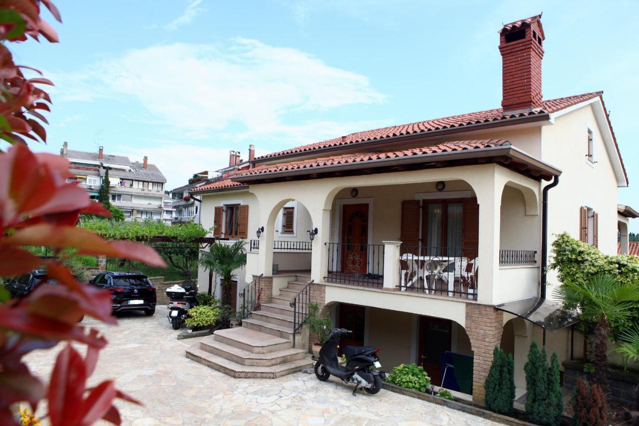 Harmony Inn Apartments Portoroz Bagian luar foto